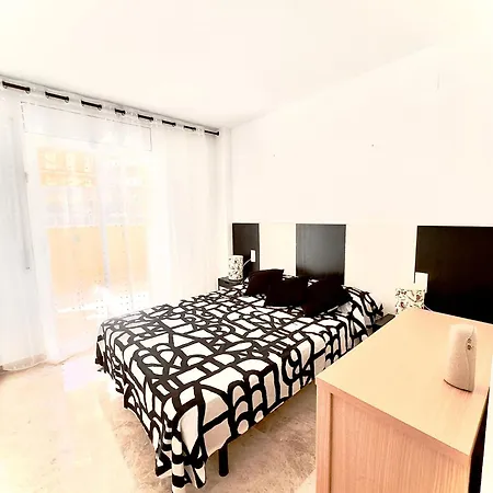 Ventura Park B 4 Apartman *